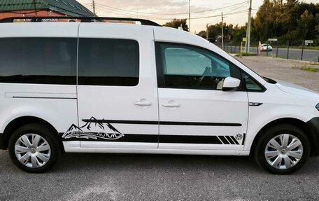 Volkswagen Caddy IV, 2018 год, 1 800 000 рублей, 1 фотография
