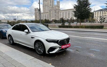 Mercedes-Benz E-Класс AMG, 2024 год, 11 800 000 рублей, 2 фотография