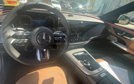 Mercedes-Benz E-Класс AMG, 2024 год, 11 800 000 рублей, 17 фотография