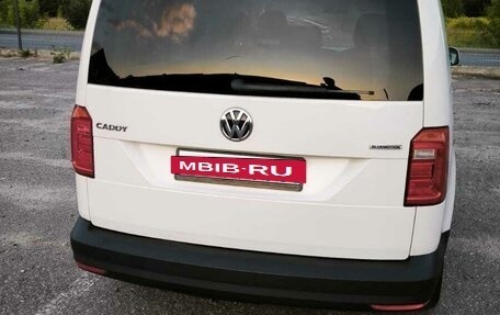 Volkswagen Caddy IV, 2018 год, 1 800 000 рублей, 2 фотография