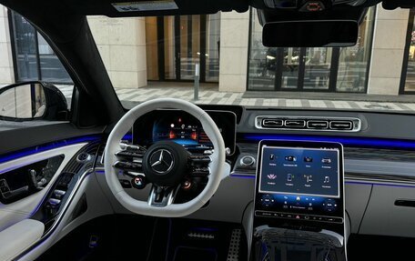 Mercedes-Benz S-Класс AMG, 2025 год, 28 990 000 рублей, 2 фотография