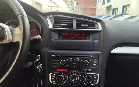 Citroen C4 II рестайлинг, 2015 год, 560 000 рублей, 18 фотография