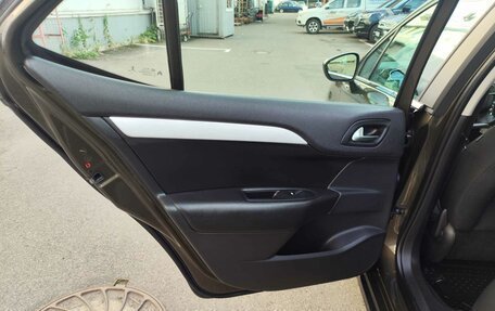 Citroen C4 II рестайлинг, 2015 год, 560 000 рублей, 15 фотография