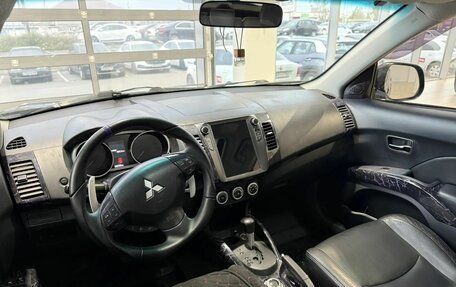 Mitsubishi Outlander III рестайлинг 3, 2008 год, 1 390 000 рублей, 22 фотография