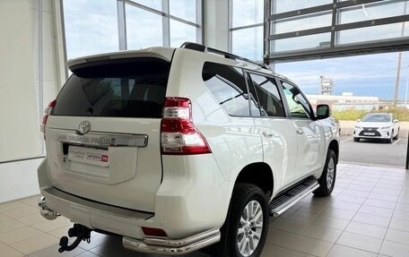 Toyota Land Cruiser Prado 150 рестайлинг 2, 2016 год, 4 070 000 рублей, 5 фотография