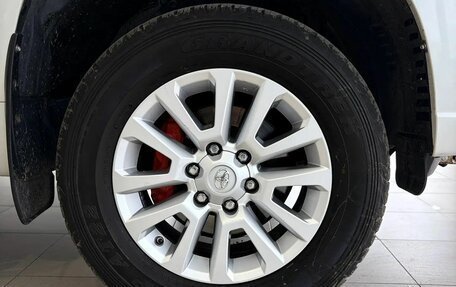 Toyota Land Cruiser Prado 150 рестайлинг 2, 2016 год, 4 070 000 рублей, 14 фотография