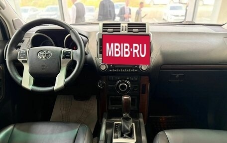 Toyota Land Cruiser Prado 150 рестайлинг 2, 2016 год, 4 070 000 рублей, 22 фотография