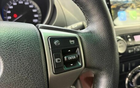 Toyota Land Cruiser Prado 150 рестайлинг 2, 2016 год, 4 070 000 рублей, 26 фотография