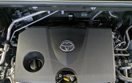 Toyota RAV4, 2025 год, 3 850 000 рублей, 13 фотография