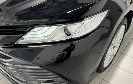 Toyota Camry, 2019 год, 3 270 000 рублей, 5 фотография