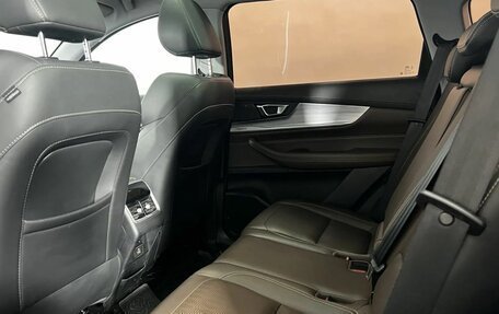 Chery Tiggo 8 Pro, 2022 год, 1 900 000 рублей, 10 фотография
