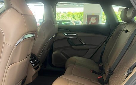 Audi Q5, 2026 год, 7 000 000 рублей, 9 фотография