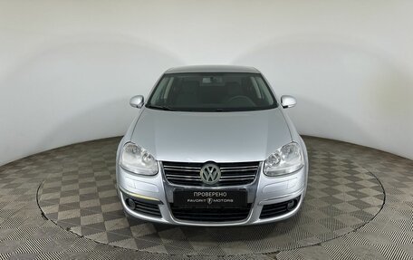 Volkswagen Jetta VI, 2010 год, 390 000 рублей, 2 фотография