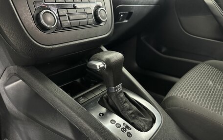 Volkswagen Jetta VI, 2010 год, 390 000 рублей, 13 фотография