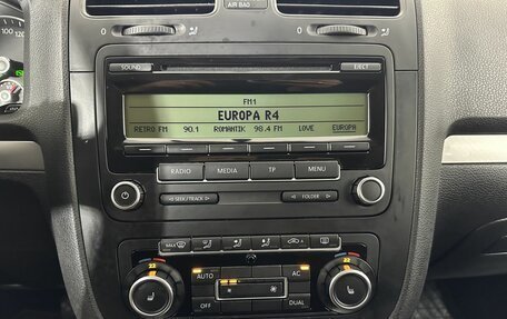 Volkswagen Jetta VI, 2010 год, 390 000 рублей, 12 фотография