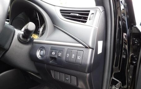 Toyota Harrier, 2019 год, 1 995 911 рублей, 16 фотография