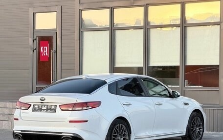 KIA Optima IV, 2018 год, 2 200 000 рублей, 11 фотография