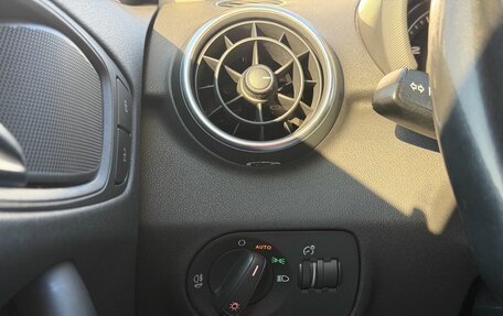 Audi A1, 2013 год, 950 000 рублей, 27 фотография