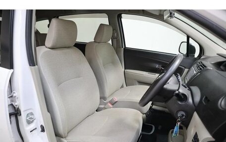 Toyota Passo Sette, 2010 год, 680 911 рублей, 12 фотография