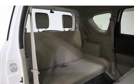 Toyota Passo Sette, 2010 год, 680 911 рублей, 14 фотография