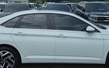 Volkswagen Jetta VII, 2022 год, 1 590 000 рублей, 4 фотография