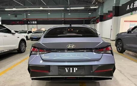 Hyundai Elantra, 2023 год, 1 354 000 рублей, 5 фотография