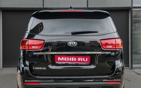 KIA Carnival III, 2020 год, 3 250 000 рублей, 5 фотография