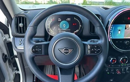 MINI Countryman II (F60), 2022 год, 2 000 000 рублей, 11 фотография