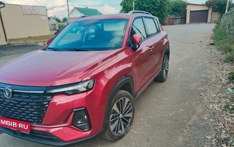Changan CS35 Plus, 2025 год, 2 400 000 рублей, 2 фотография