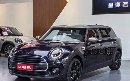 MINI Clubman, 2022 год, 1 875 000 рублей, 1 фотография