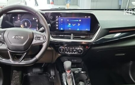 Chevrolet Trax, 2023 год, 2 090 000 рублей, 7 фотография