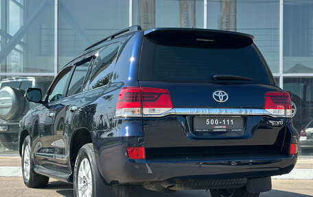 Toyota Land Cruiser 200, 2016 год, 5 825 000 рублей, 4 фотография
