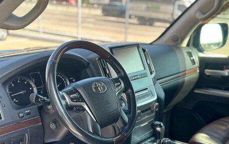 Toyota Land Cruiser 200, 2016 год, 5 825 000 рублей, 11 фотография