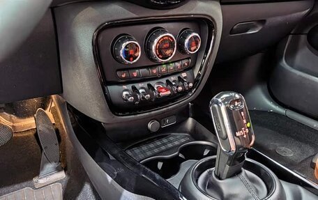 MINI Clubman, 2022 год, 1 875 000 рублей, 10 фотография