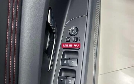 Hyundai Elantra, 2023 год, 1 560 000 рублей, 19 фотография