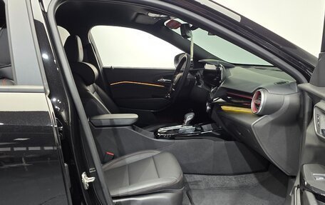 Chevrolet Trax, 2023 год, 1 740 000 рублей, 16 фотография
