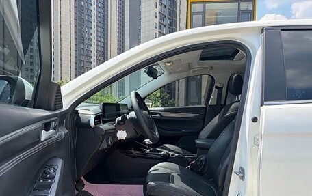 Ford Escort, 2022 год, 950 000 рублей, 7 фотография