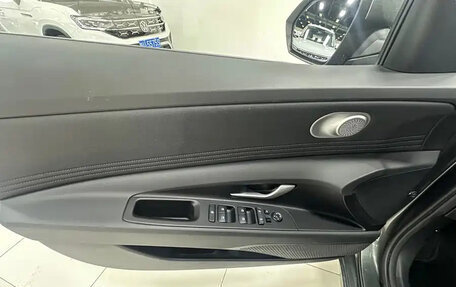Hyundai Elantra, 2023 год, 1 120 888 рублей, 8 фотография
