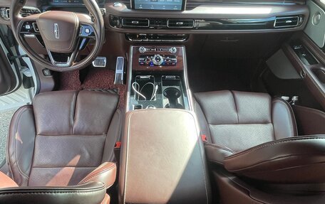 Lincoln Aviator II, 2020 год, 5 400 000 рублей, 7 фотография