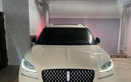 Lincoln Aviator II, 2020 год, 5 400 000 рублей, 3 фотография