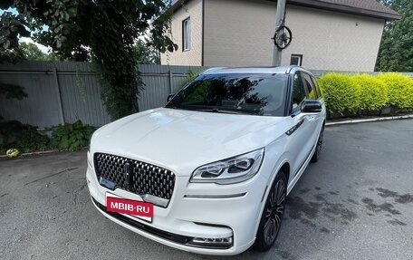 Lincoln Aviator II, 2020 год, 5 400 000 рублей, 17 фотография
