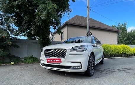 Lincoln Aviator II, 2020 год, 5 400 000 рублей, 19 фотография