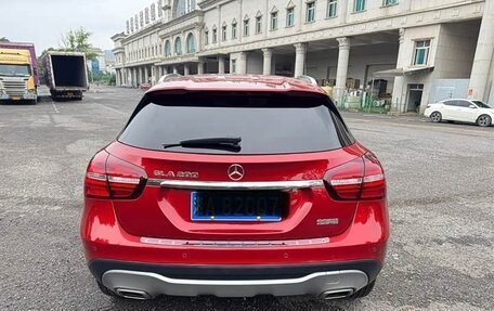 Mercedes-Benz GLA, 2019 год, 1 890 000 рублей, 8 фотография