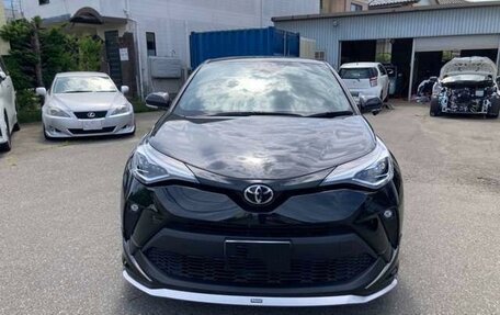 Toyota C-HR I рестайлинг, 2021 год, 1 465 000 рублей, 2 фотография