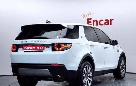 Land Rover Discovery Sport I рестайлинг, 2018 год, 1 990 222 рублей, 3 фотография