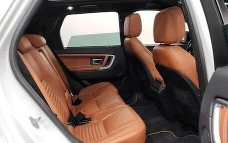 Land Rover Discovery Sport I рестайлинг, 2018 год, 1 990 222 рублей, 10 фотография