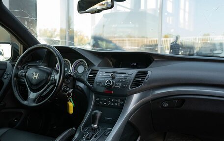 Honda Accord VIII рестайлинг, 2012 год, 900 000 рублей, 10 фотография