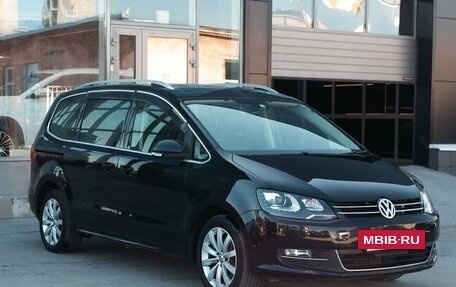 Volkswagen Sharan II, 2012 год, 1 380 000 рублей, 3 фотография