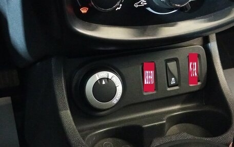 Nissan Terrano III, 2019 год, 1 720 000 рублей, 16 фотография