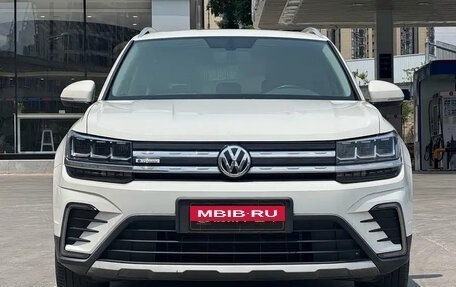 Volkswagen Tharu, 2021 год, 1 630 000 рублей, 2 фотография